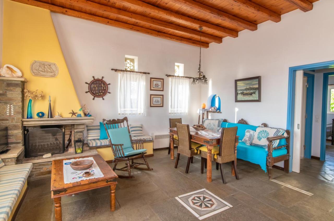 Traditional House By The Sea Istérnia المظهر الخارجي الصورة
